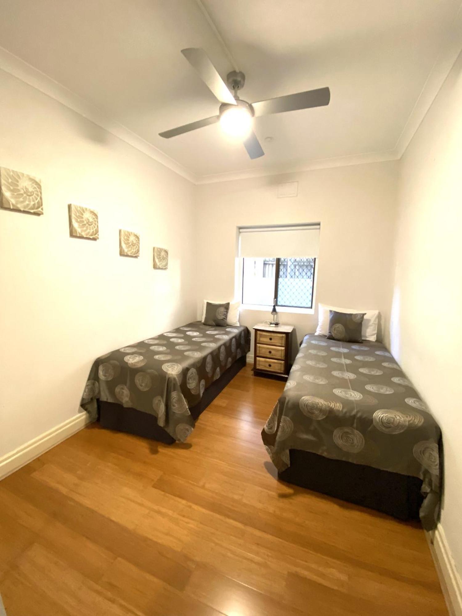 Hampton Court Apartments Brisbane Extérieur photo