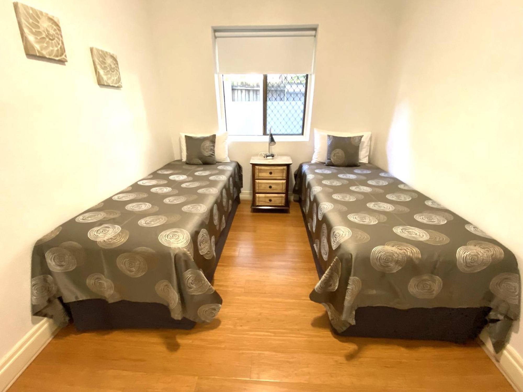 Hampton Court Apartments Brisbane Extérieur photo