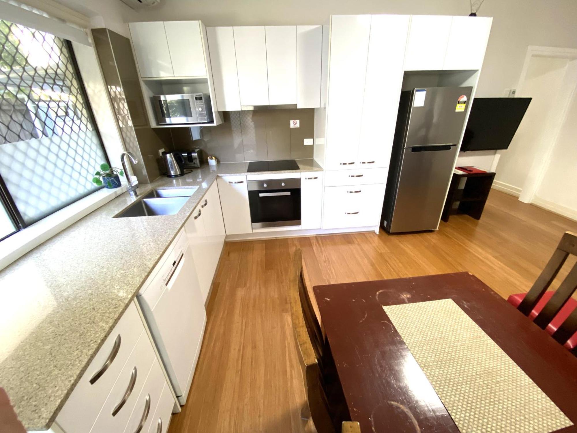 Hampton Court Apartments Brisbane Extérieur photo
