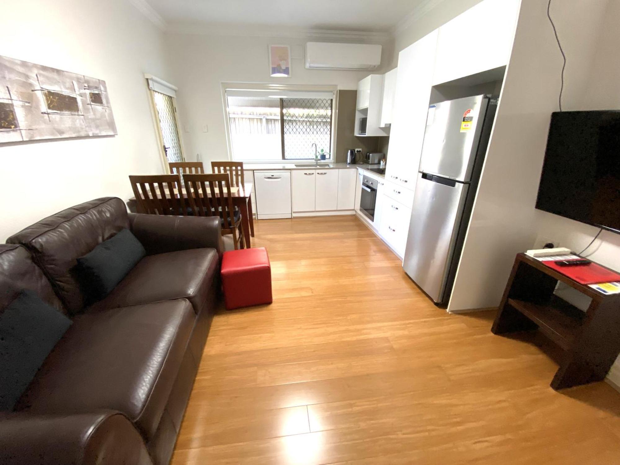 Hampton Court Apartments Brisbane Extérieur photo