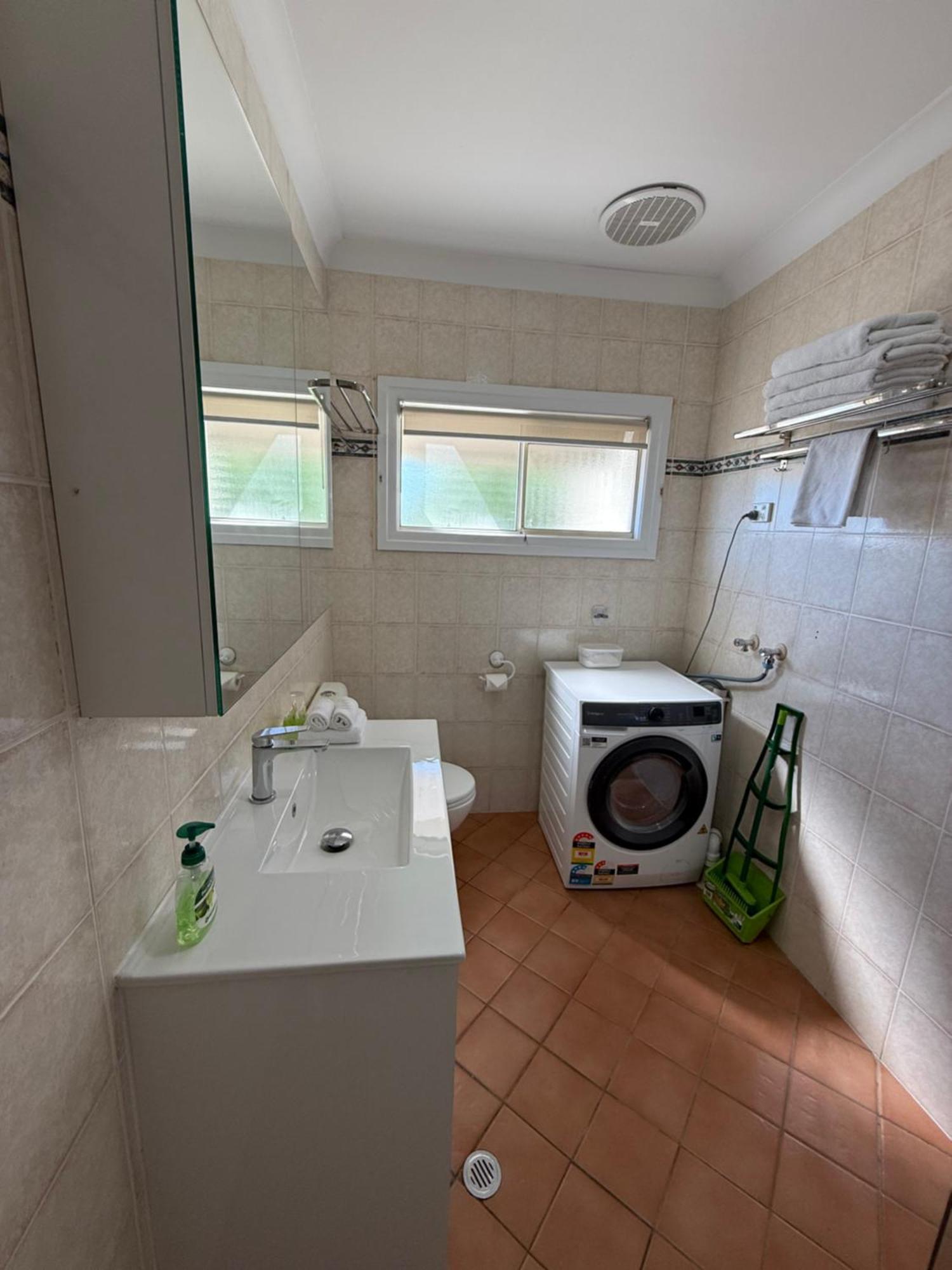 Hampton Court Apartments Brisbane Extérieur photo