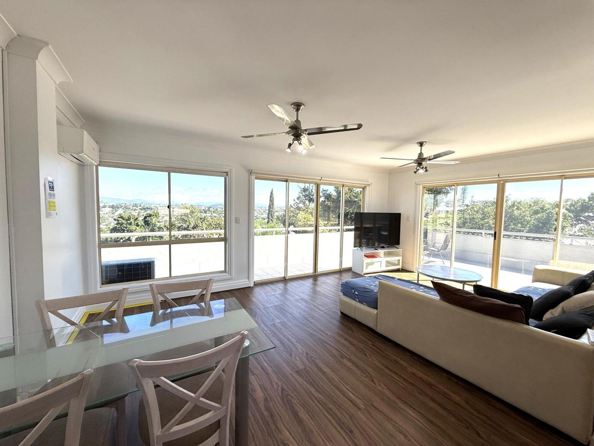 Hampton Court Apartments Brisbane Extérieur photo