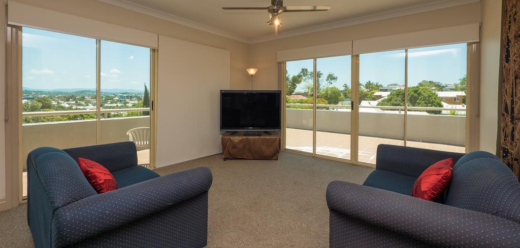 Hampton Court Apartments Brisbane Extérieur photo