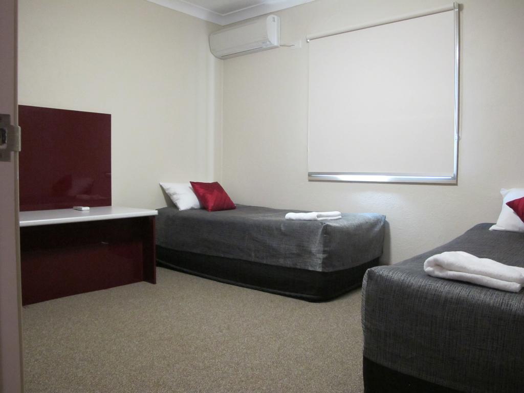 Hampton Court Apartments Brisbane Extérieur photo