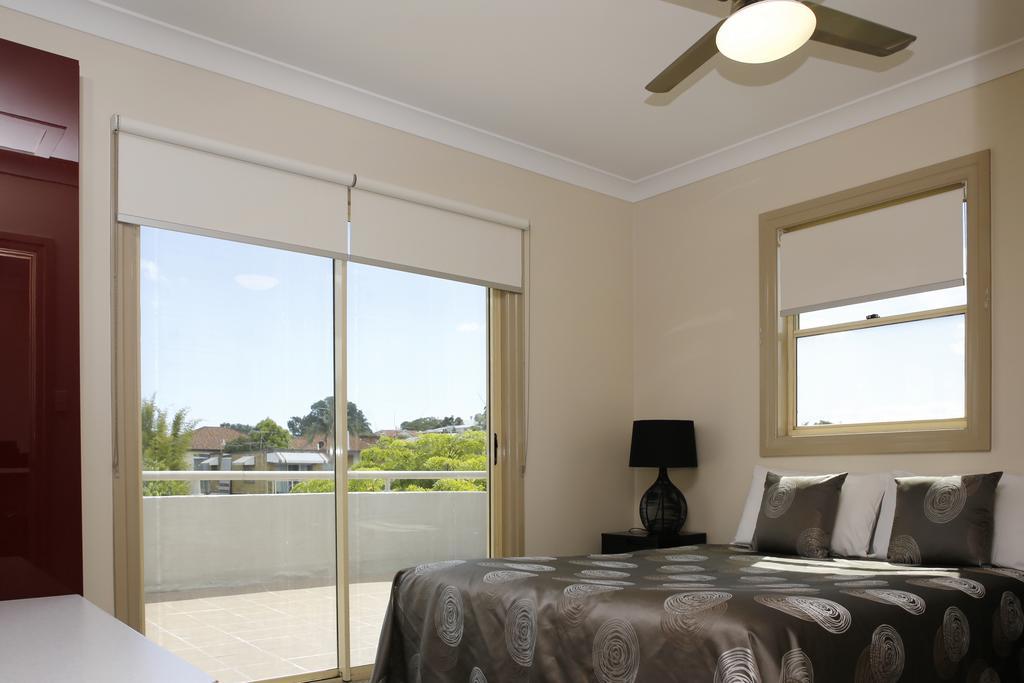 Hampton Court Apartments Brisbane Extérieur photo