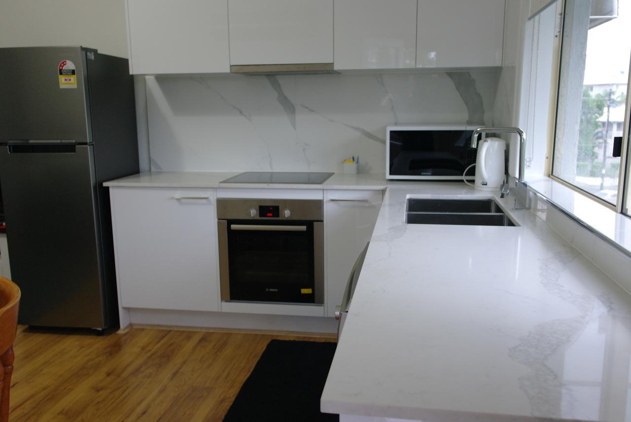 Hampton Court Apartments Brisbane Extérieur photo